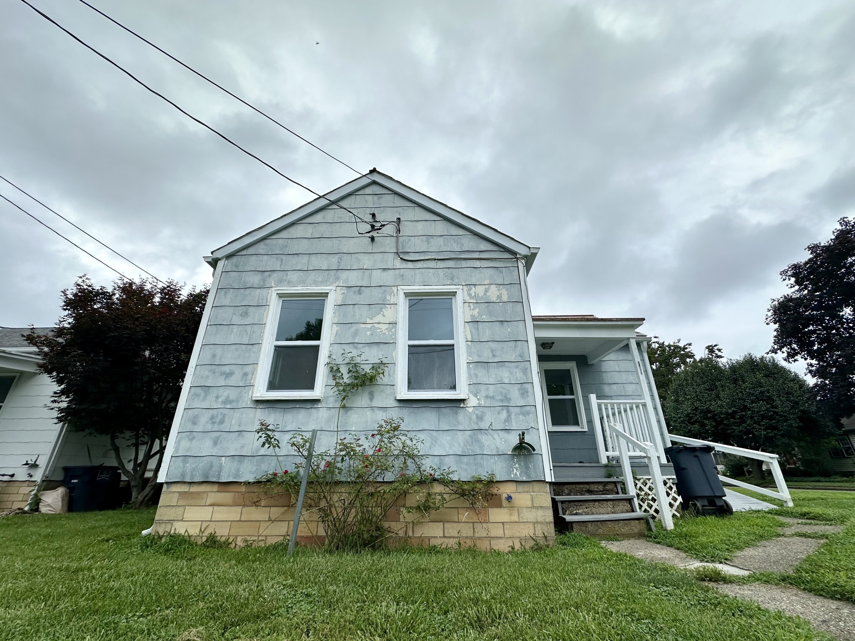 1401 W 8th Avenue