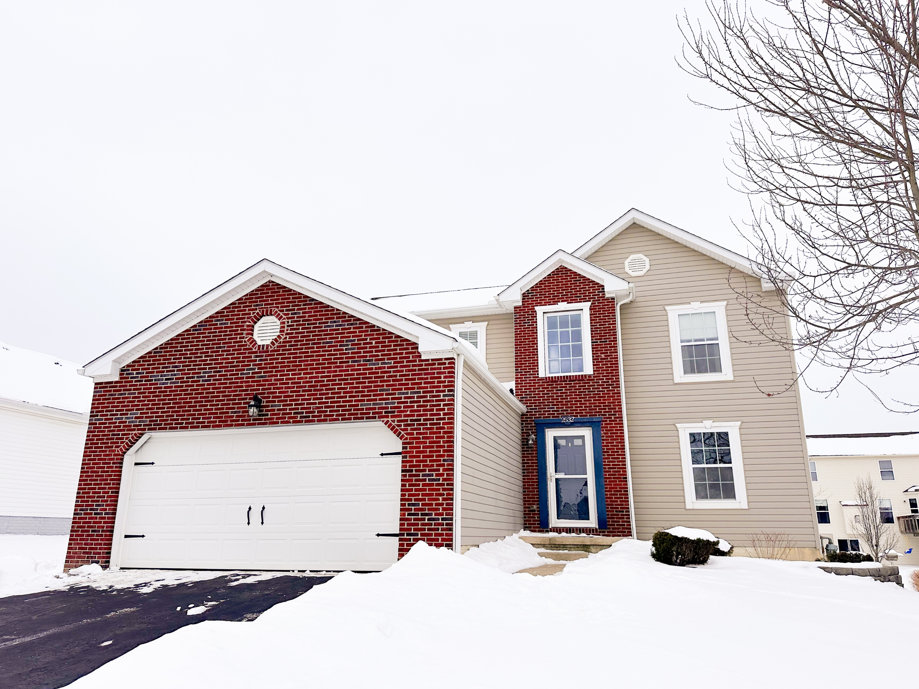 2532 Ridgeway Avenue