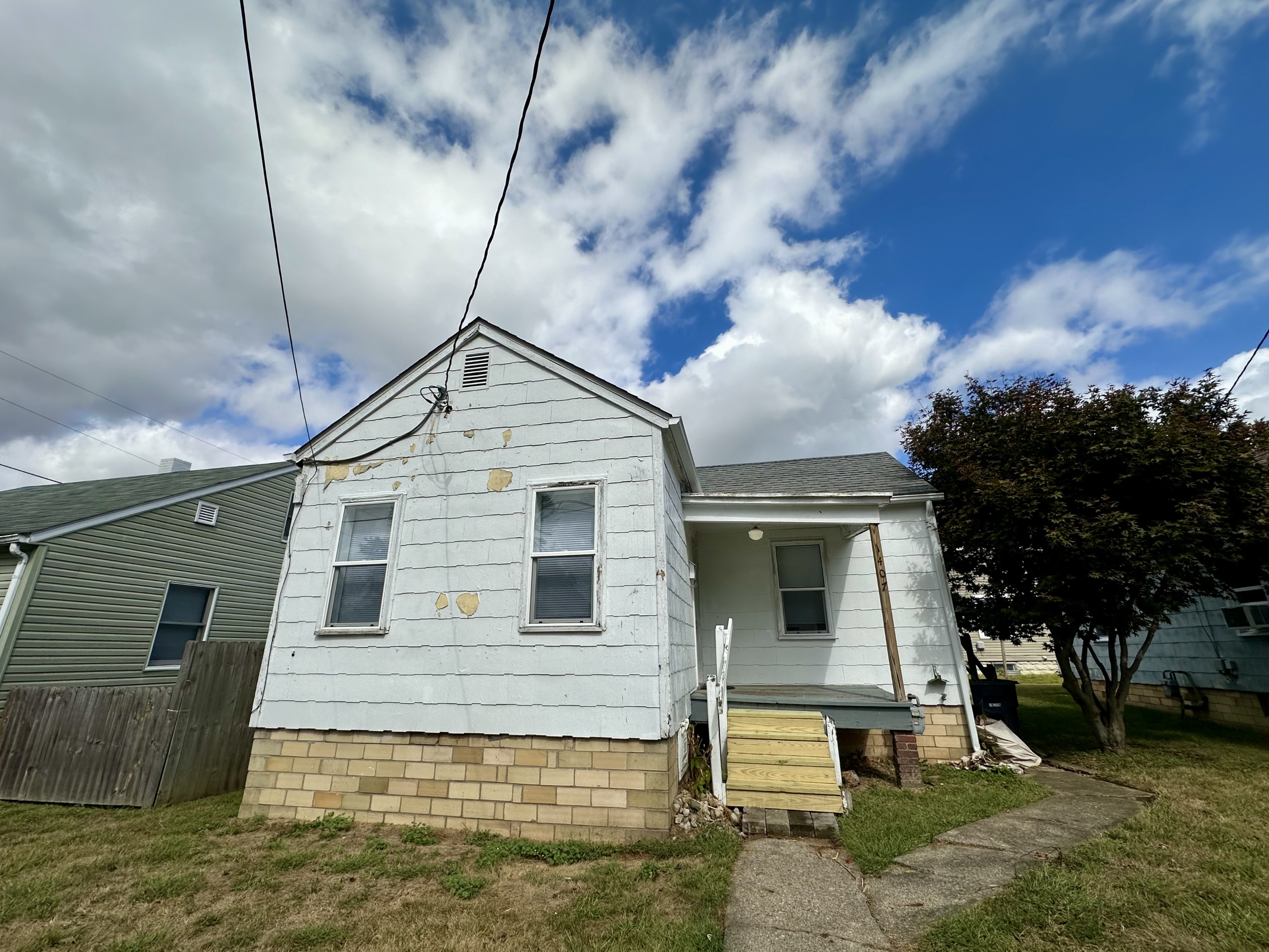 1407 W 8th Avenue